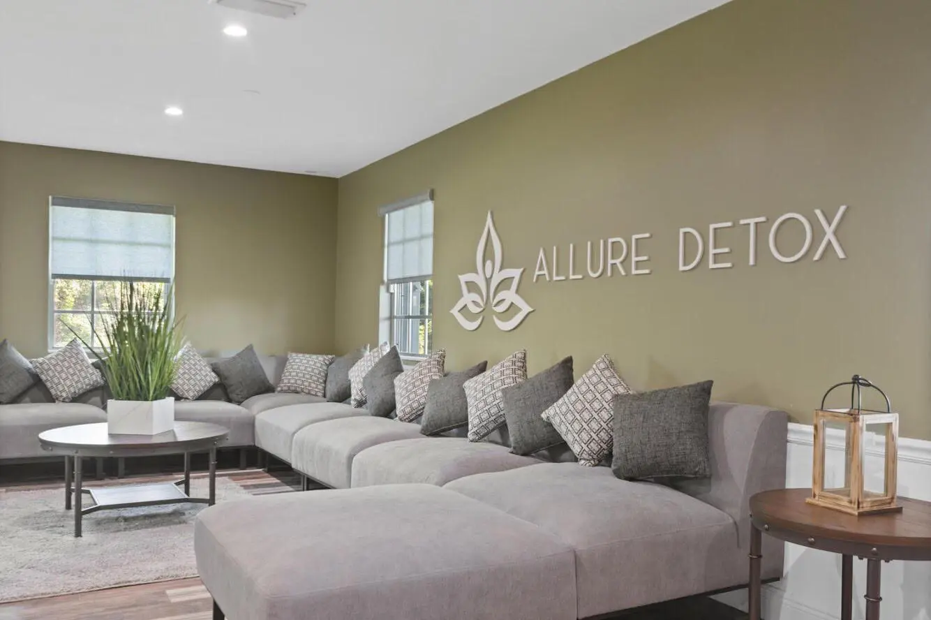a-7-day-detox-by-allure-detox-gallery-1.jpg
