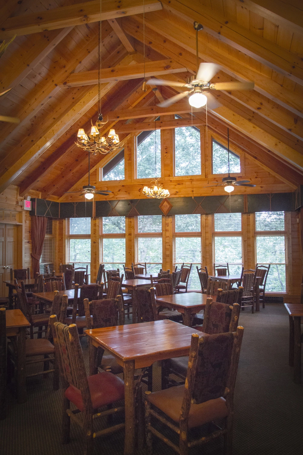 black-bear-lodge-gallery.jpg