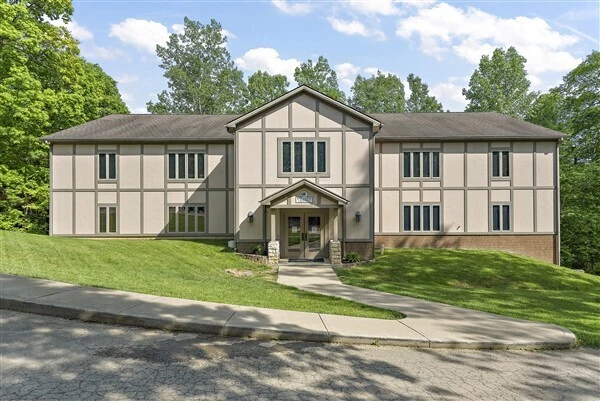 cedar-oaks-wellness-center-gallery.jpg