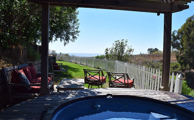 cliffside-malibu-gallery-2.jpg