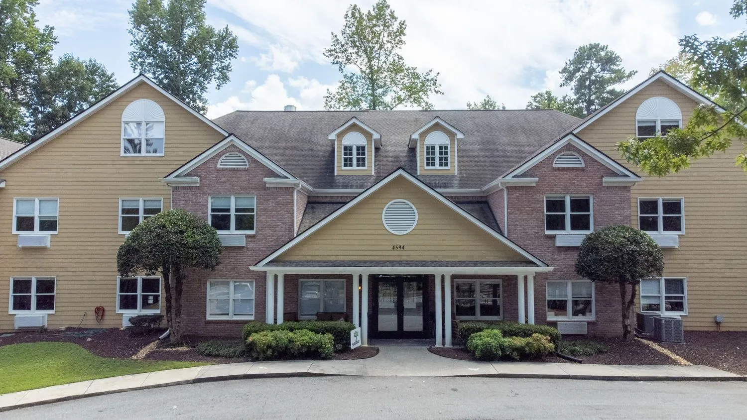 dunwoody-behavioral-health-center-gallery.jpg