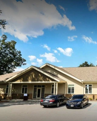 Midwest Recovery Center Image