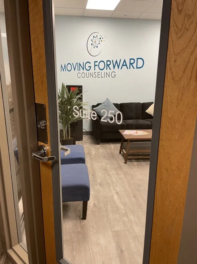 moving-forward-counseling-day-treatment-iop-gallery.jpg