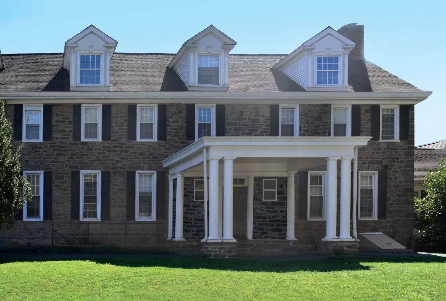 pyramid-healthcare-langhorne-pa-gallery-1.jpg