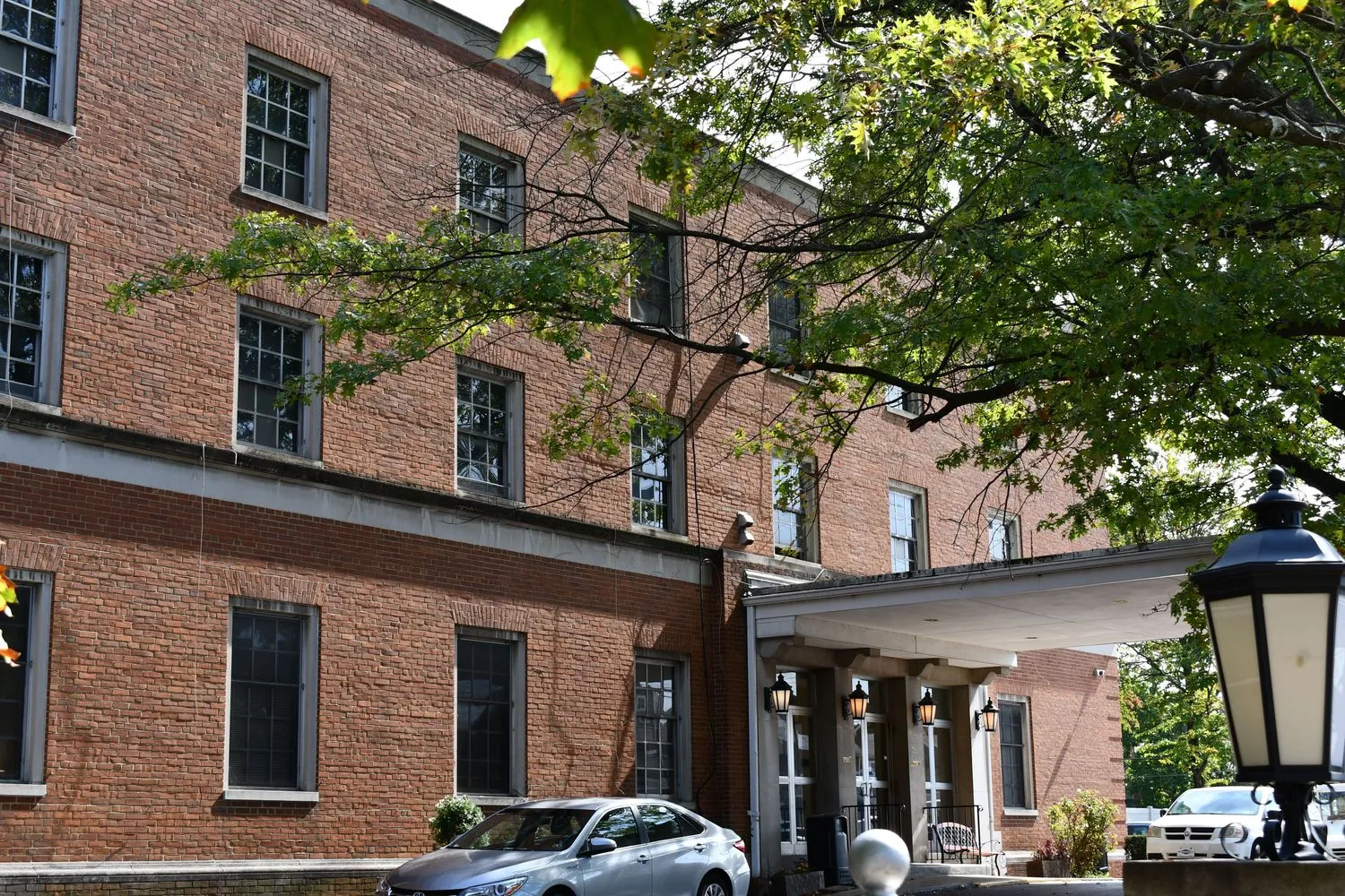 pyramid-healthcare-pittsburgh-pa-gallery.jpg