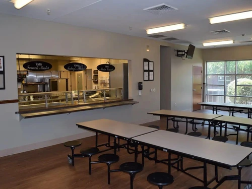 raleigh-oaks-behavioral-health-gallery-4.png