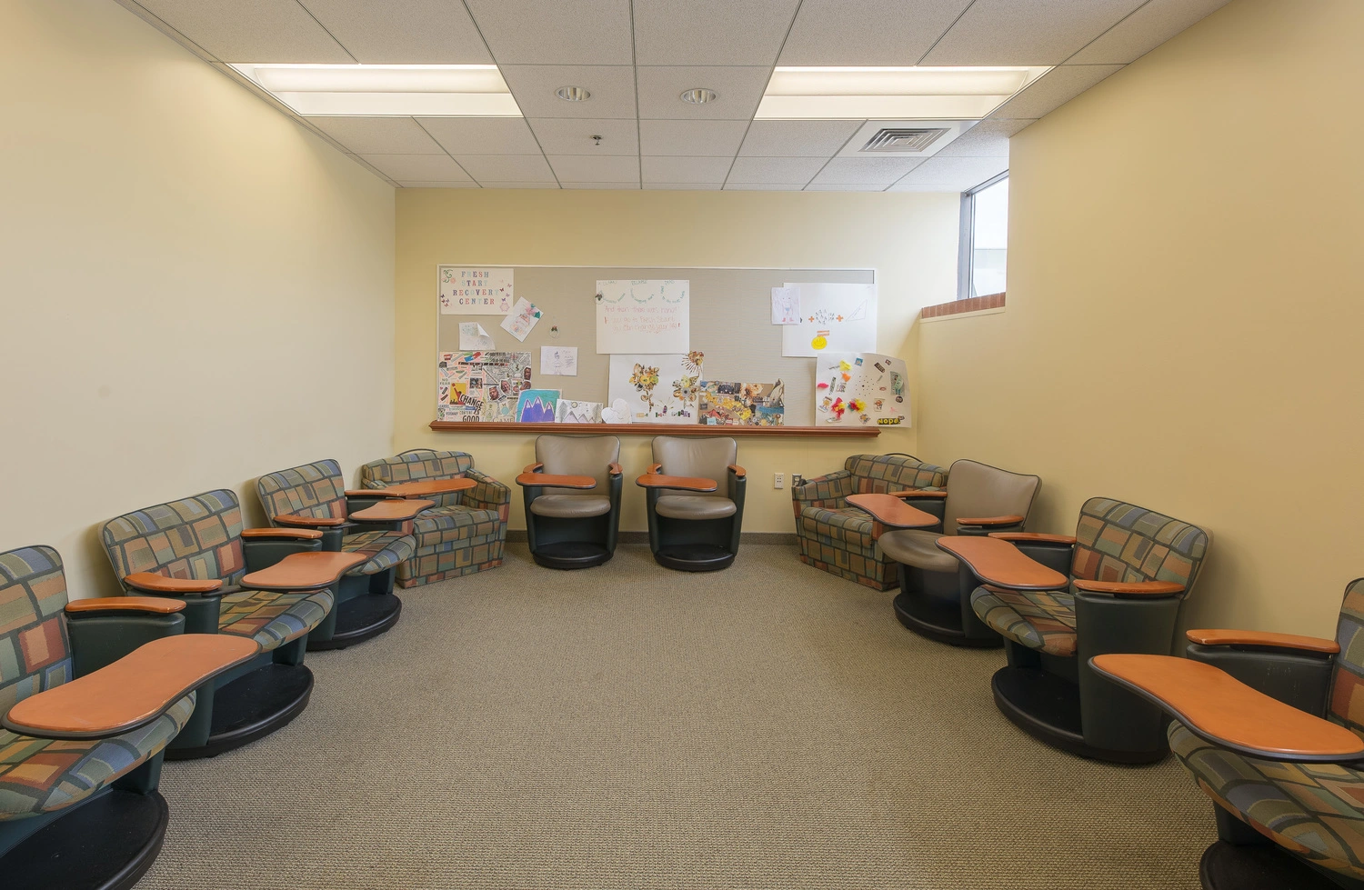 truhealing-gaithersburg-outpatient-program-gallery.jpg