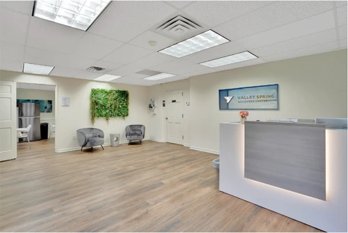 valley-spring-recovery-center-gallery-1.png