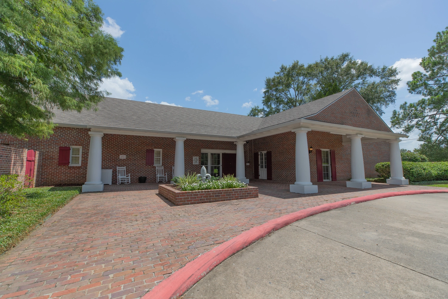 vermilion-behavioral-health-adolescent-inpatient-gallery-1.jpg