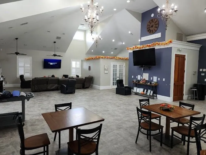 white-sands-treatment-center-bobby-long-gallery.jpg