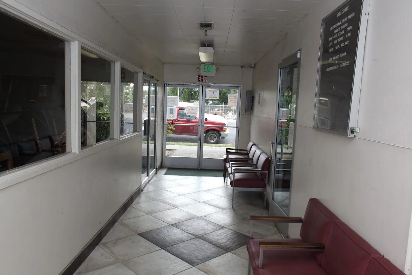 aegis-treatment-centers-5th-street-clinic-gallery.jpg