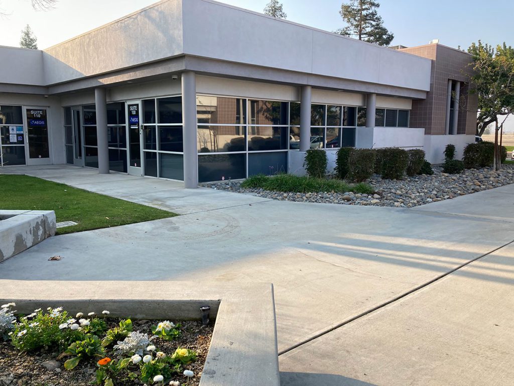 aegis-treatment-centers-bakersfield-truxton-gallery.jpg