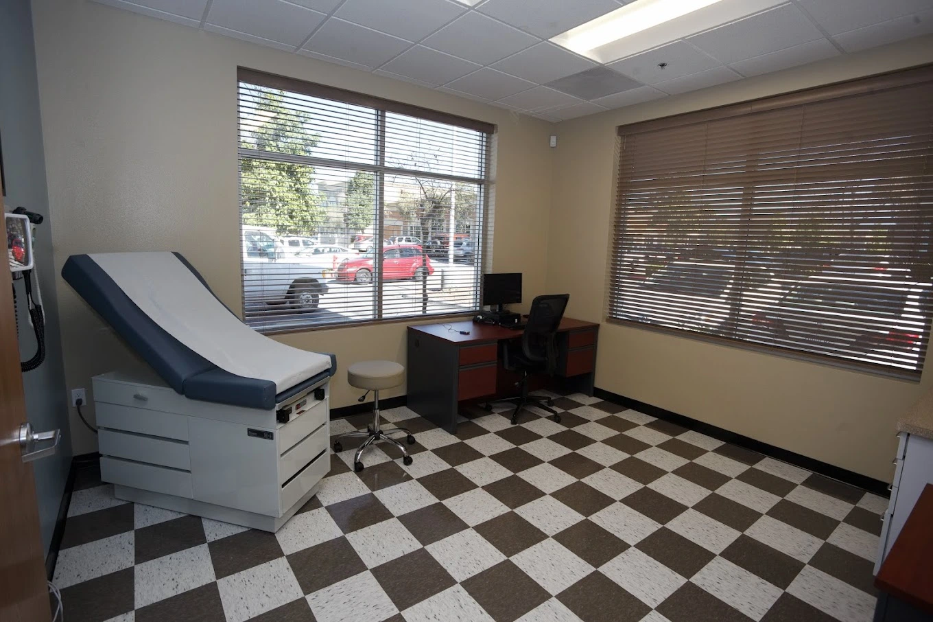 aegis-treatment-centers-redlands-gallery-1.jpg