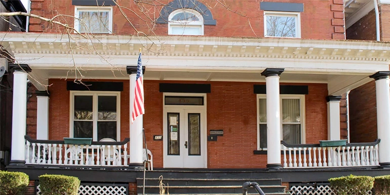 alpha-house-gallery.jpg