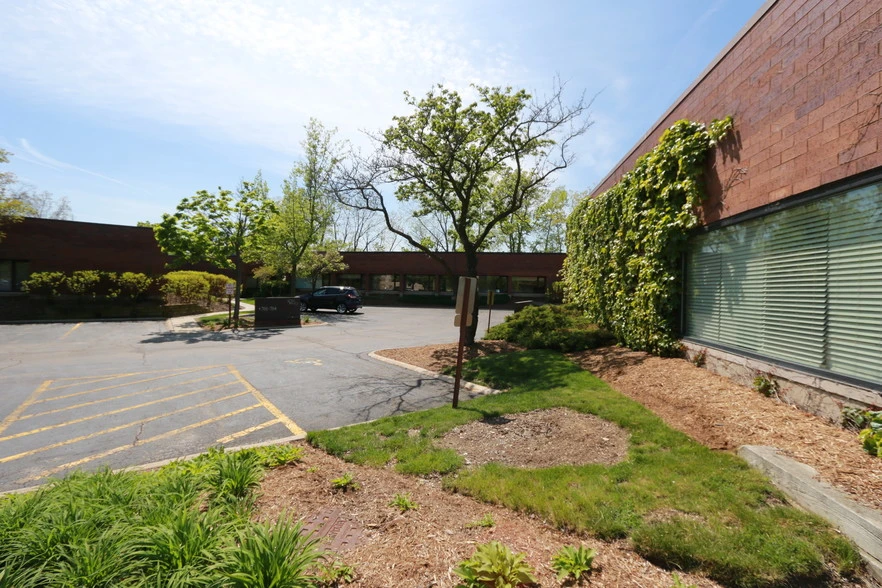 ascend-chc-northbrook-gallery-1.jpg