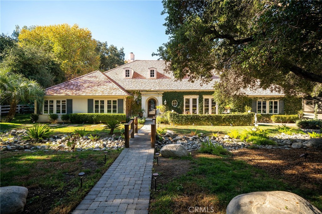 ascend-healthcare-the-oaks-gallery.jpg