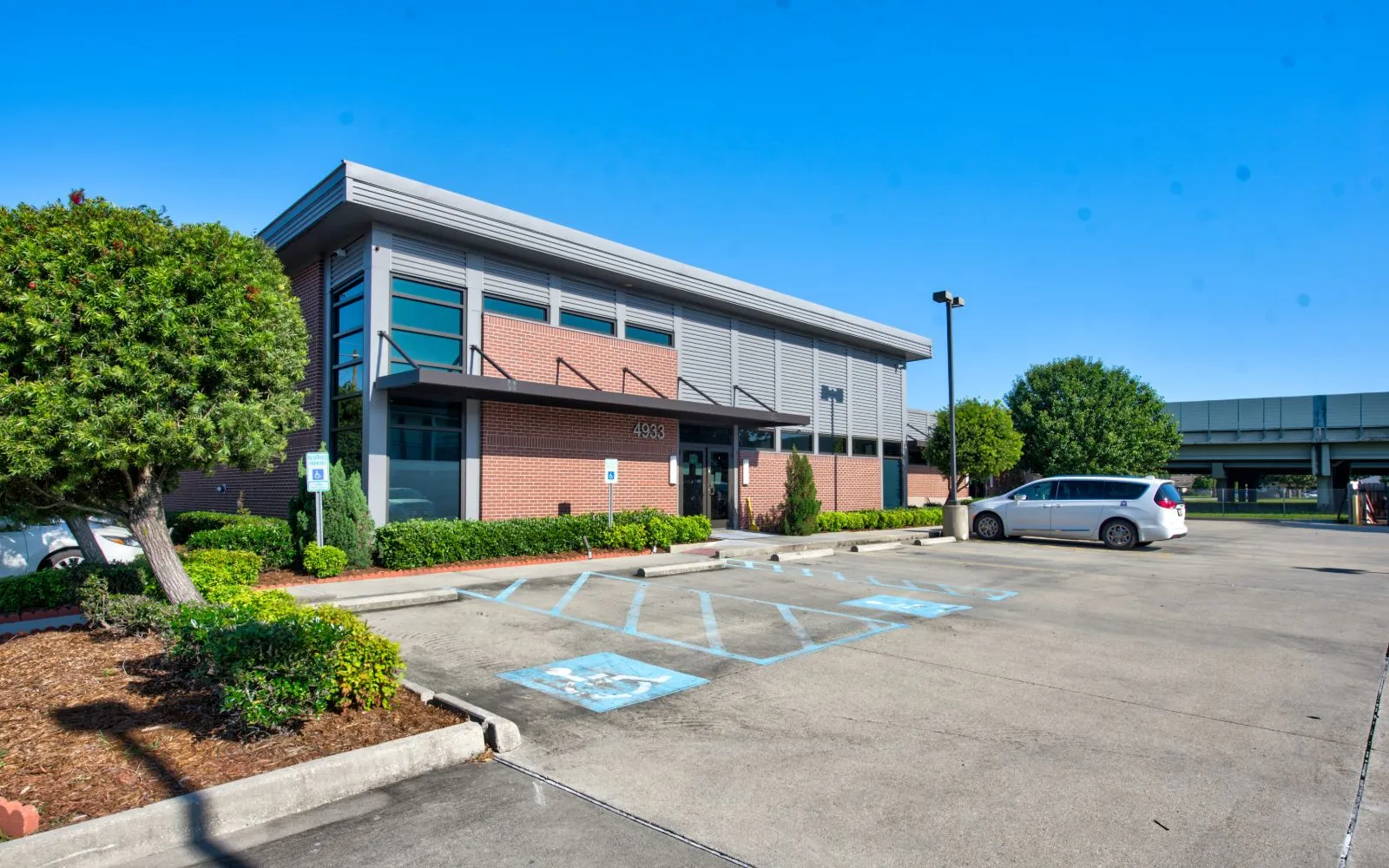 avenues-recovery-center-at-metairie-2-gallery-6.jpg