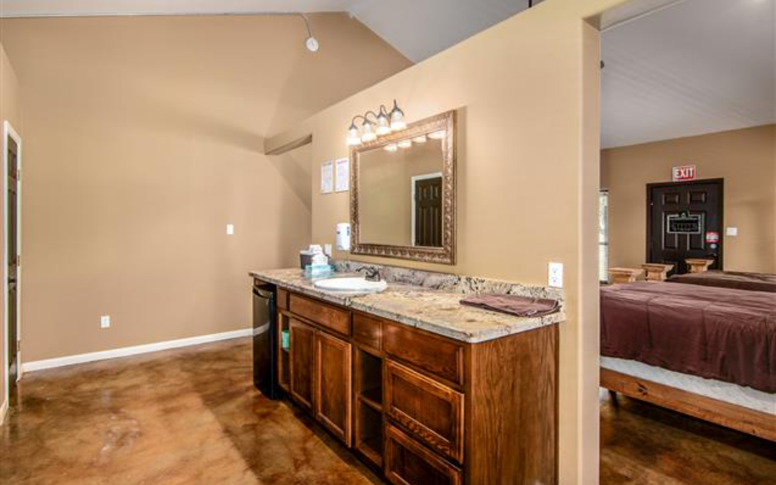 banyan-texas-2-gallery-12.jpg