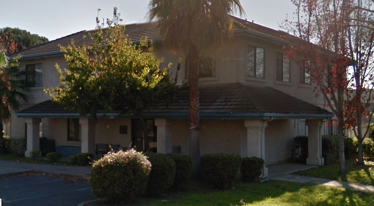 bi-bett-pueblos-del-sol-mens-residential-gallery.png