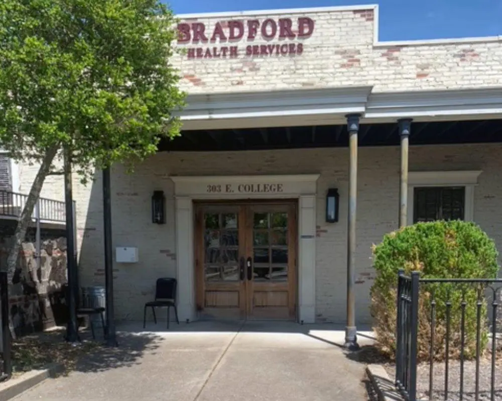 bradford-health-florence-outpatient-gallery.jpg