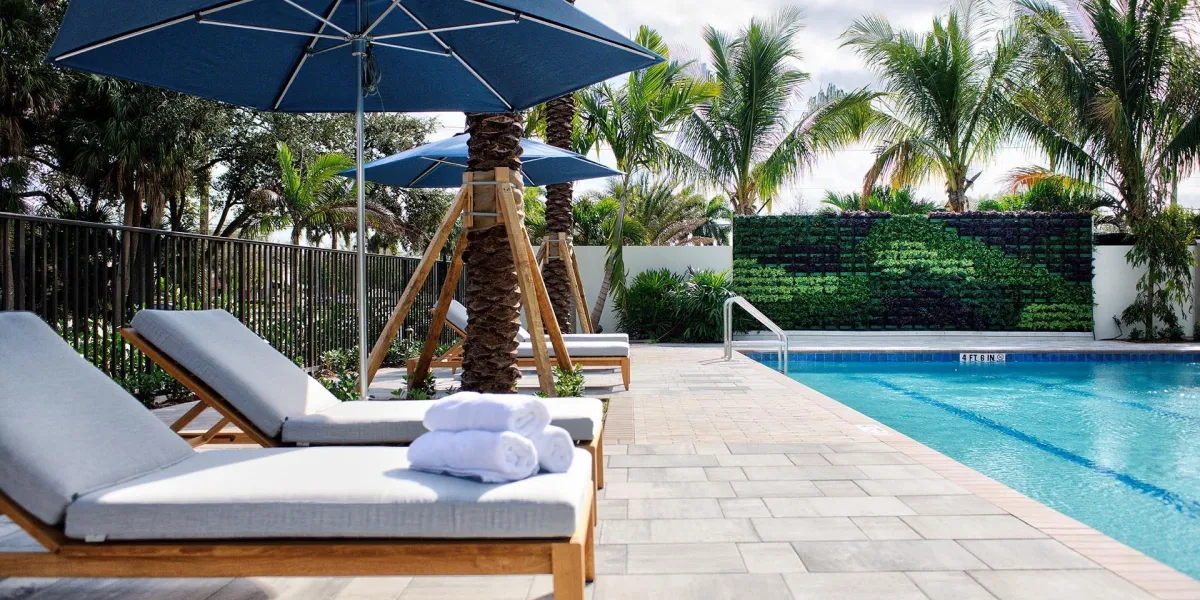 caron-ocean-drive-gallery-3.webp