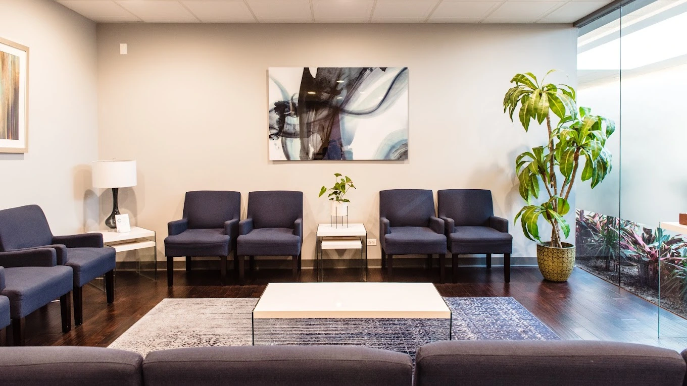 clarity-clinic-arlington-heights-gallery-2.jpg