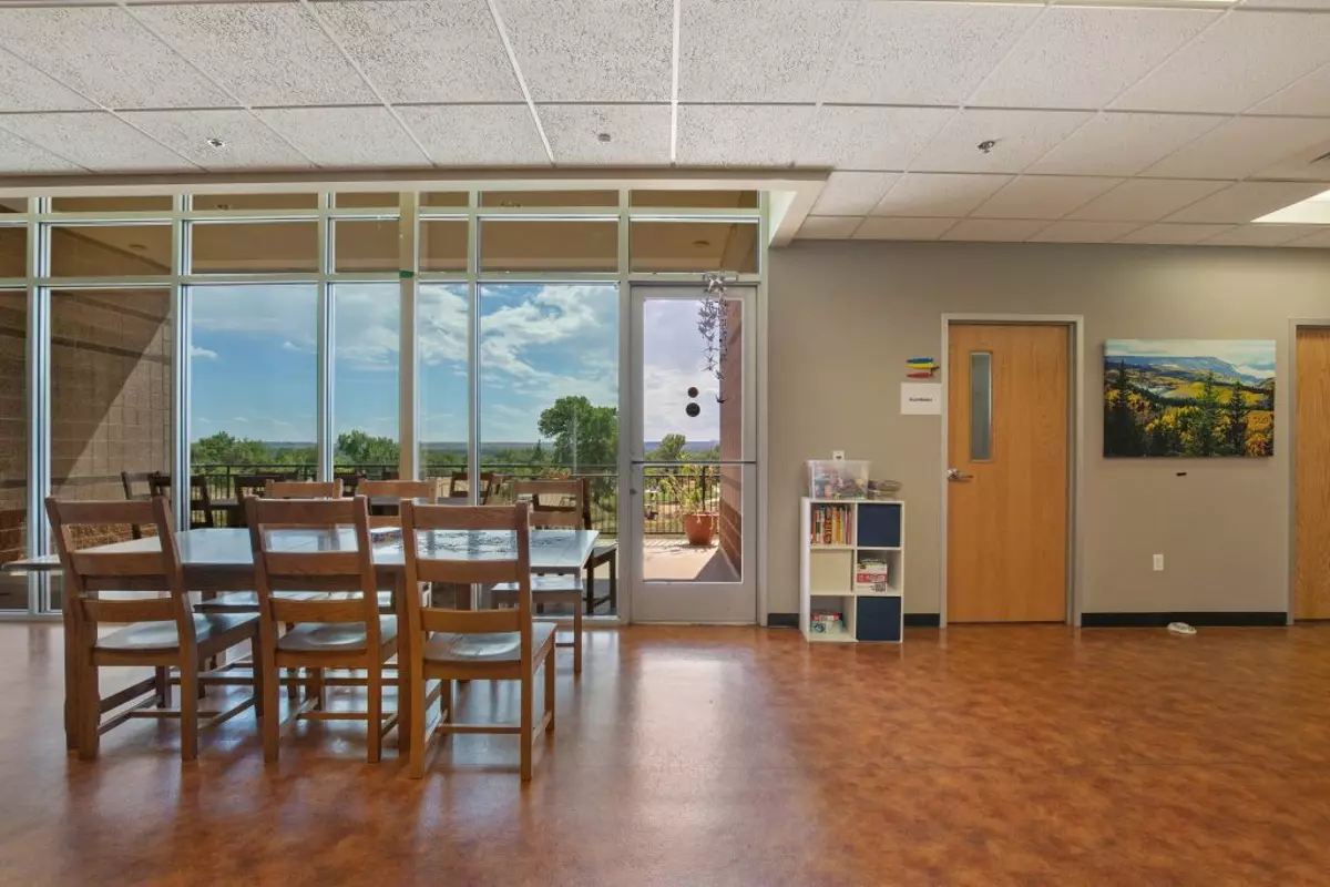 clinica-family-health-wellness-walk-in-crisis-addiction-services-center-gallery-3.webp