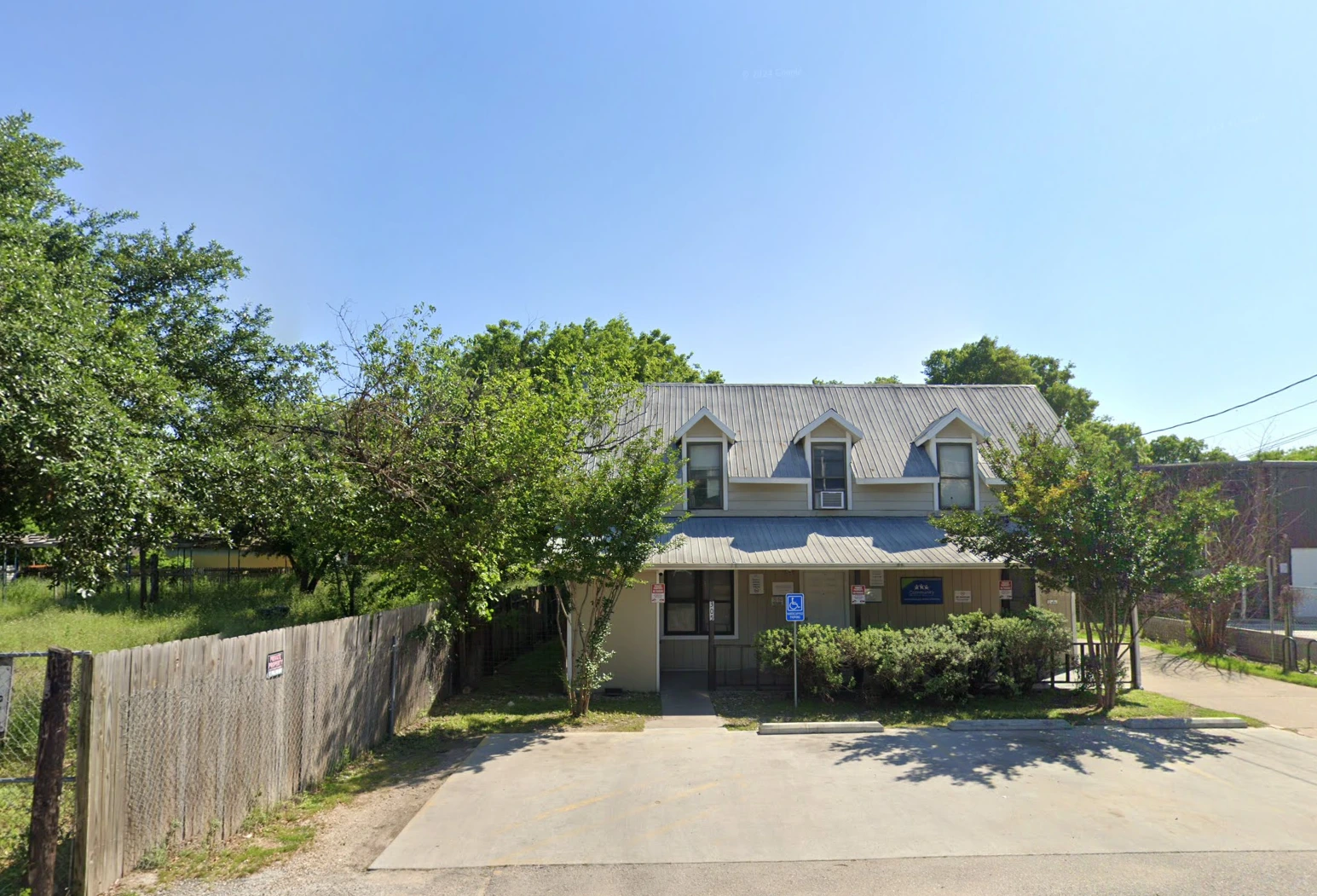 community-medical-services-austin-on-ferguson-drive-gallery.png