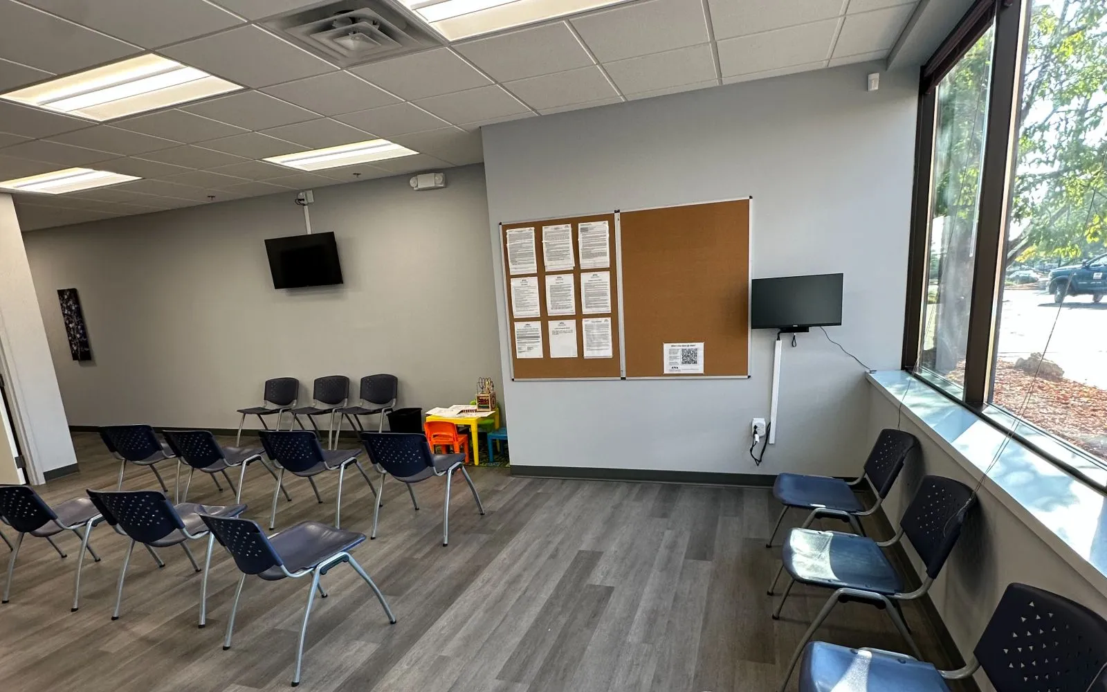 community-medical-services-minneapolis-on-broadway-gallery-2.jpg