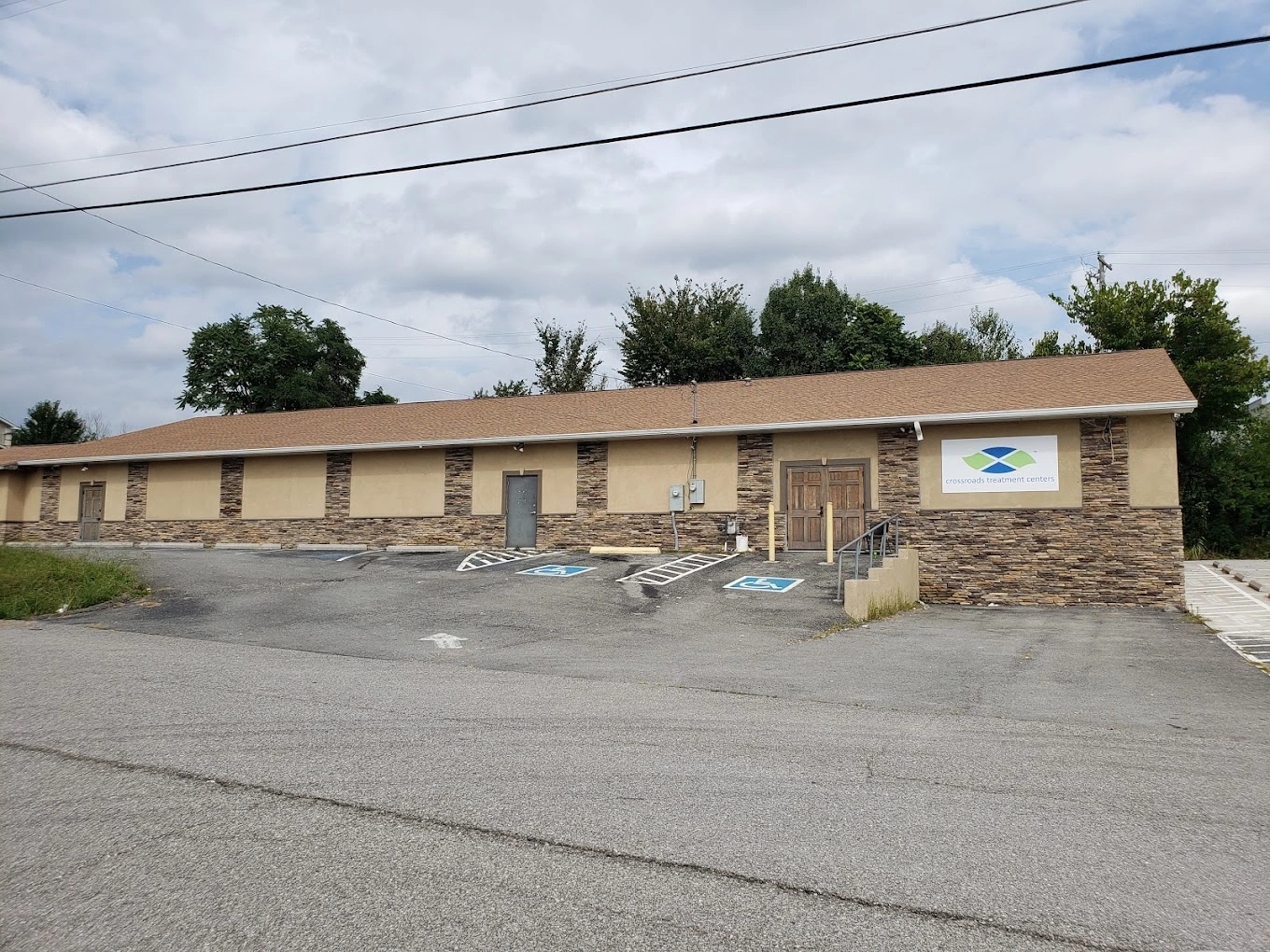 crossroads-treatment-center-jacksboro-gallery-1.jpg