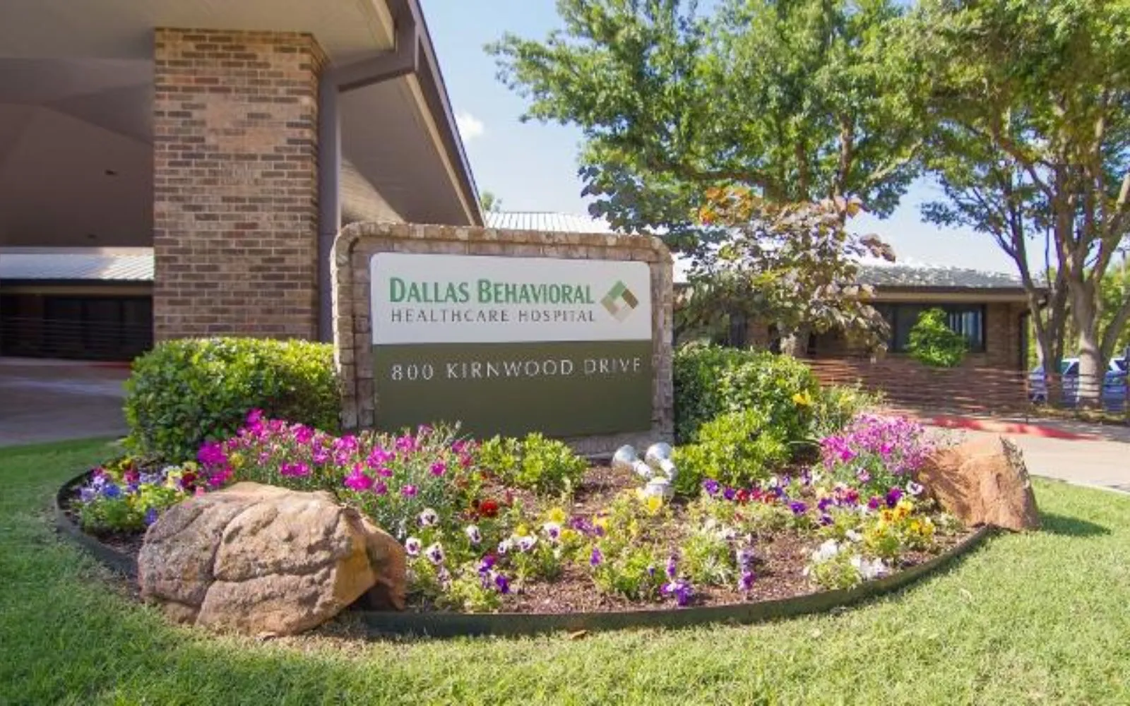 dallas-behavioral-healthcare-hospital-gallery.jpg