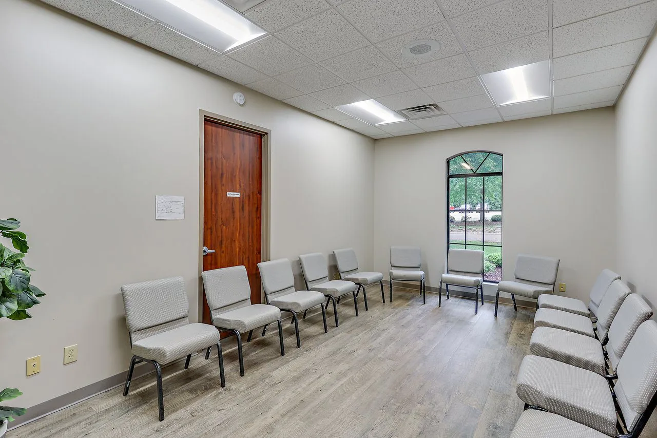 defining-wellness-outpatient-gallery-4.webp
