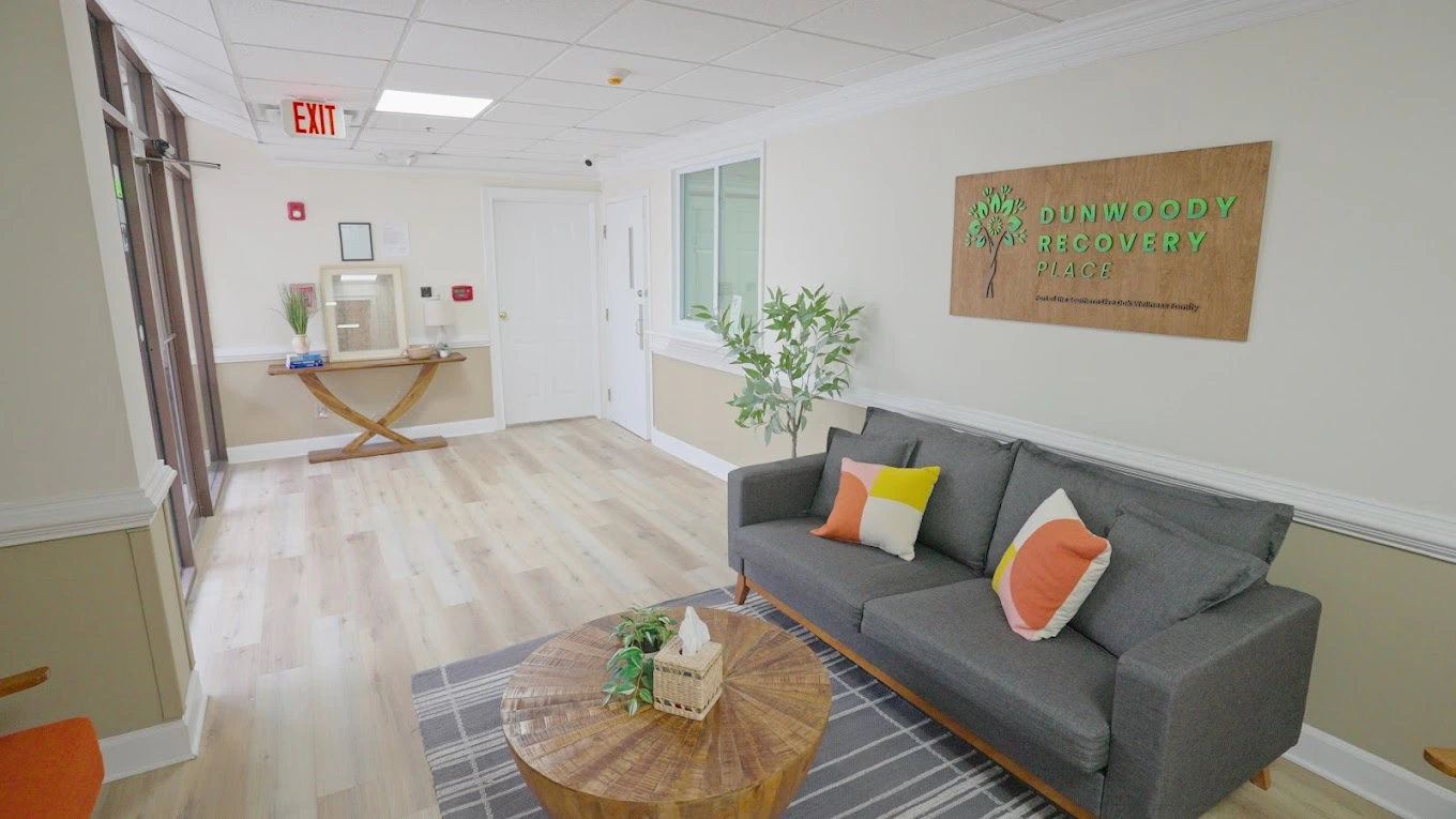 dunwoody-recovery-place-gallery.jpg
