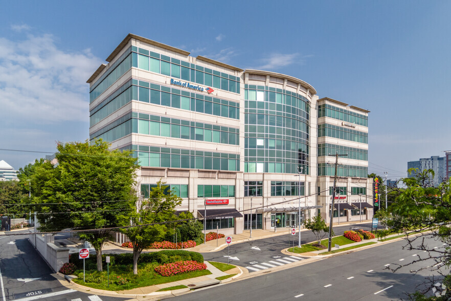 embark-at-tysons-corner-gallery-6.jpg