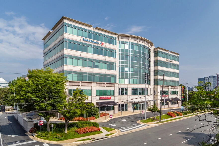 embark-at-tysons-corner-gallery-6.jpg
