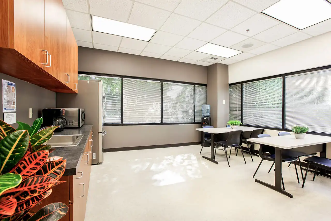 essential-behavioral-health-3-gallery-2.webp