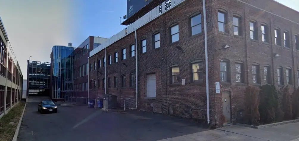 hcrc-boston-treatment-center-gallery.jpg