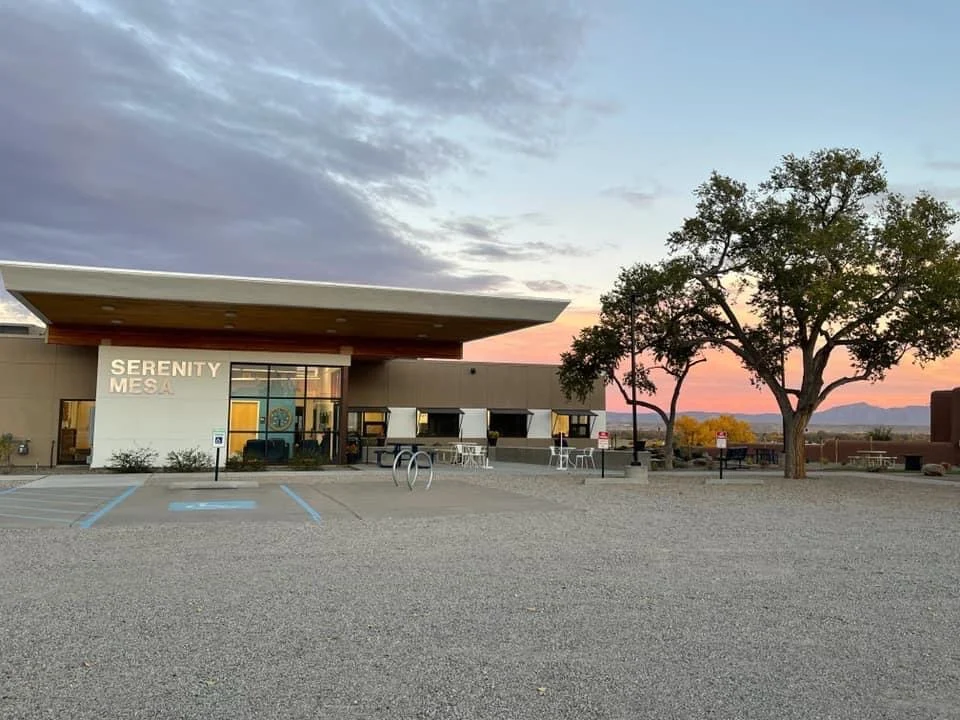 healing-addiction-in-our-community-serenity-mesa-recovery-center-gallery-1.webp