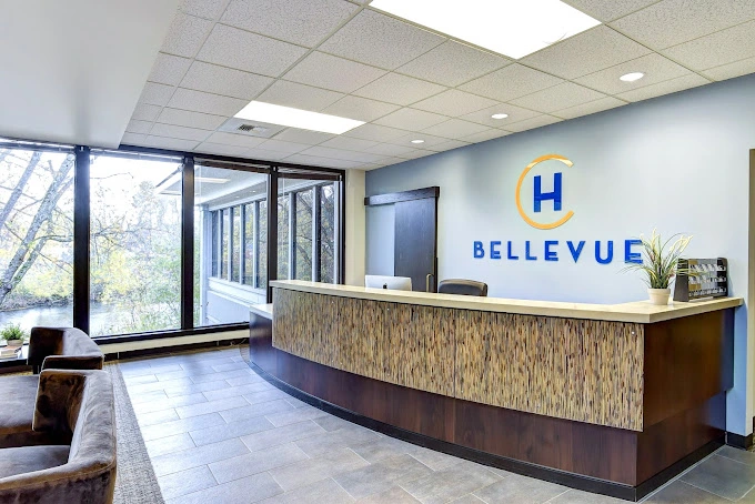hotel-california-by-the-sea-bellevue-2-gallery-3.jpg