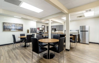 indiana-center-for-recovery-jeffersonville-gallery-3.webp