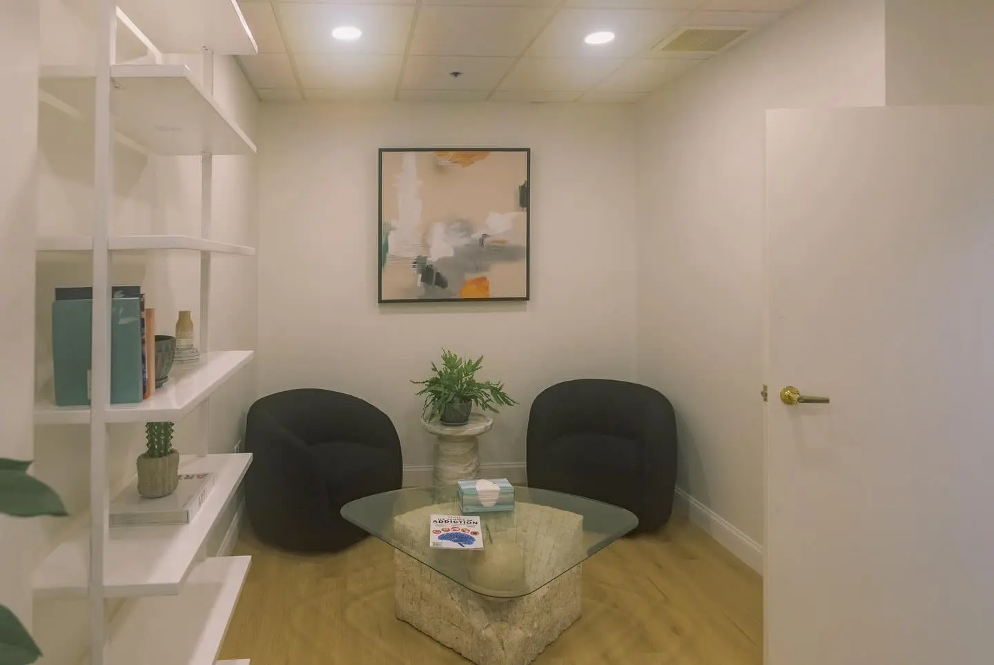 insight-recovery-treatment-center-gallery-2.jpg