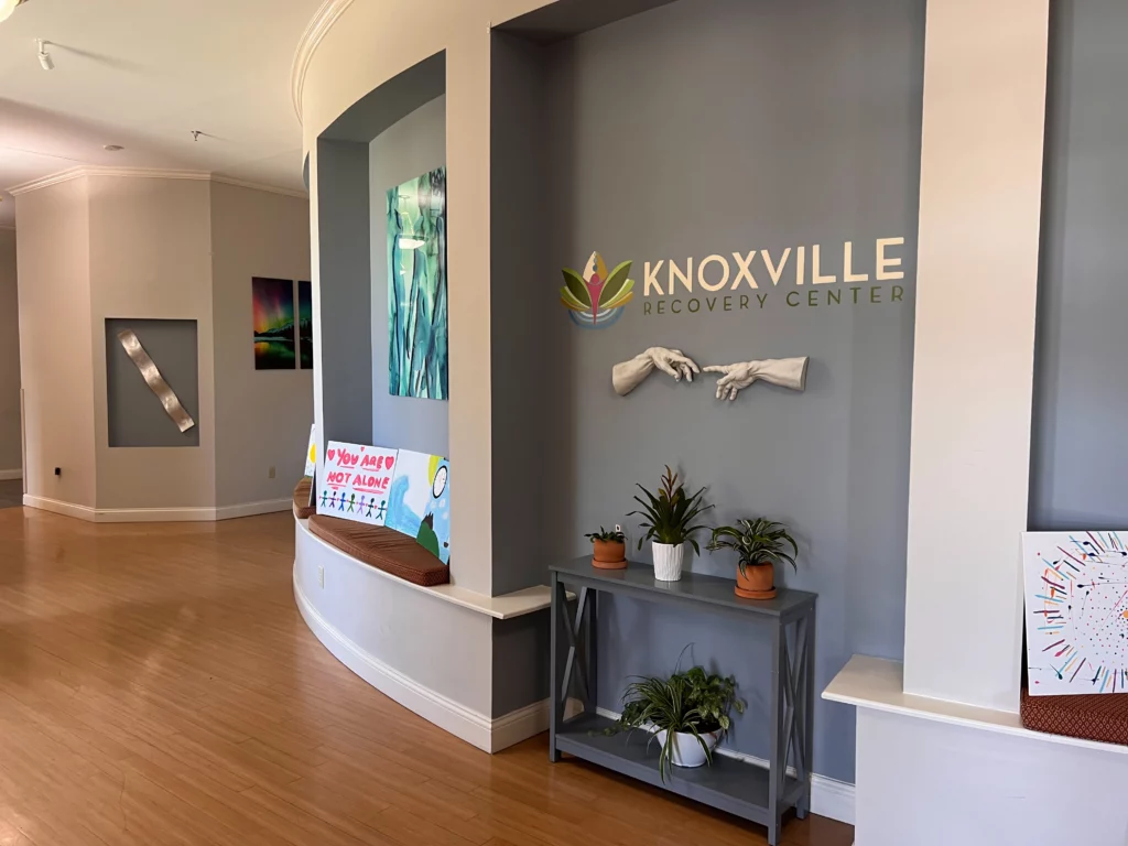 knoxville-recovery-center-gallery.jpg