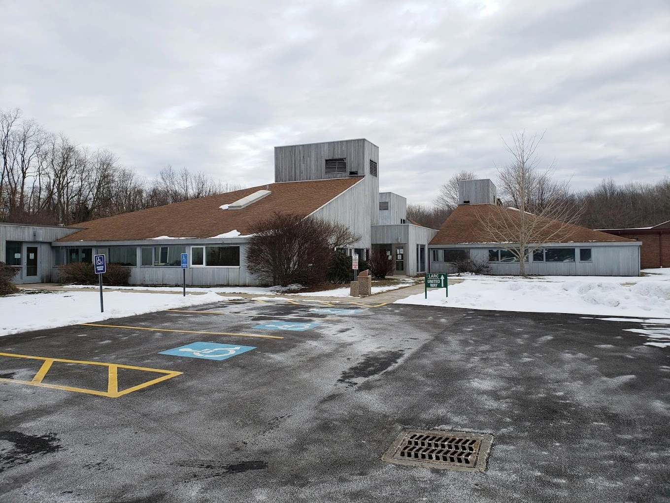 lake-area-recovery-center-gallery.jpg