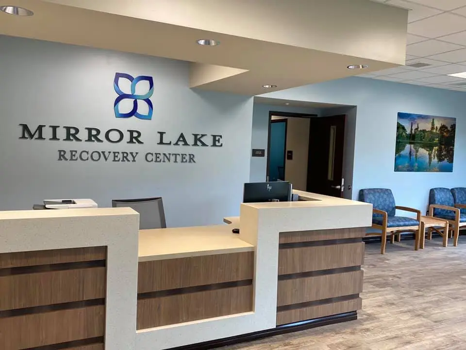 mirror-lake-recovery-center-2-gallery-10.jpg