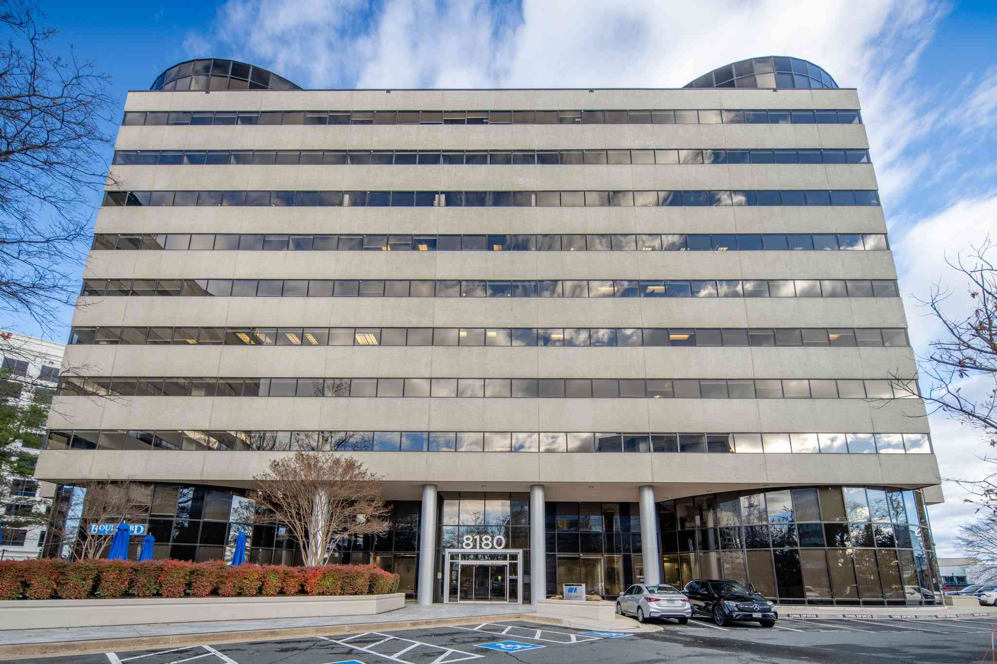 monte-nido-tysons-corner-2-gallery.jpg