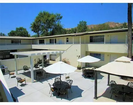 mt-rubidoux-residential-treatment-and-detox-center-for-men-gallery.jpg