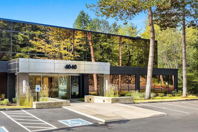 newport-academy-kirkland-outpatient-gallery-1.webp