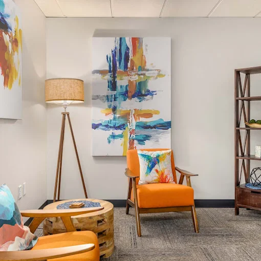 newport-academy-kirkland-outpatient-gallery-12.webp
