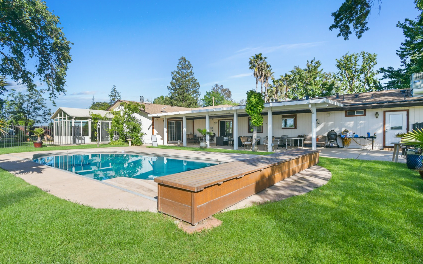 palm-tree-ranch-herald-gallery.png