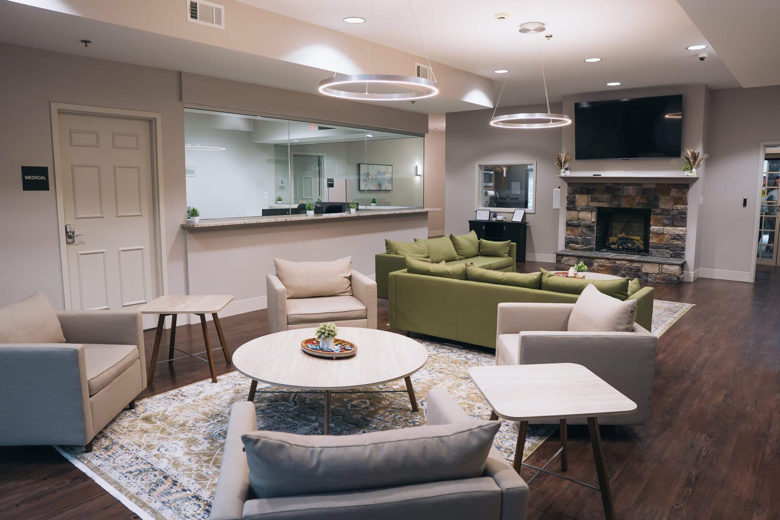 peachtree-detox-2-gallery.jpg